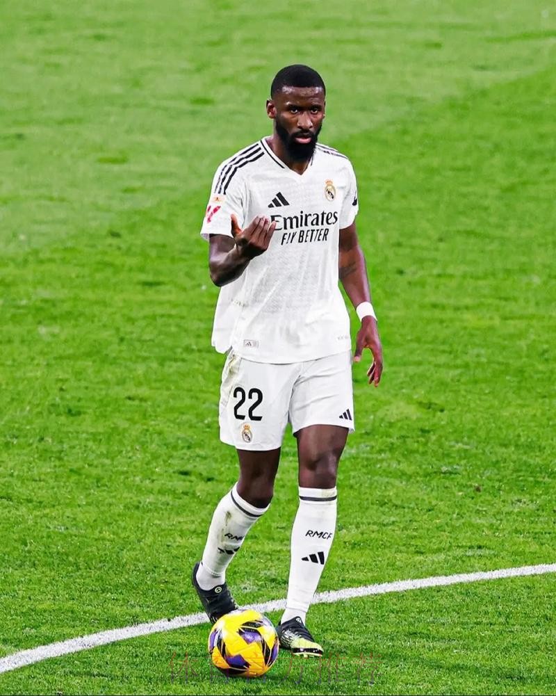 安帅-对今天的平局不满意 希望吕迪格尽快康复