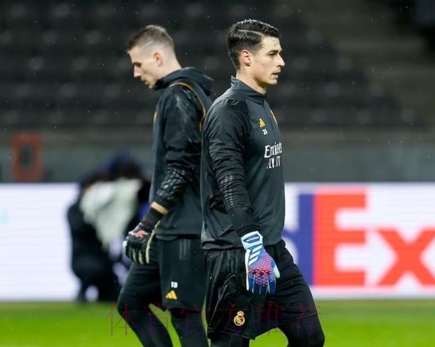 阿斯:凯帕希望留在皇马 卢宁犹豫不决让皇马不耐烦